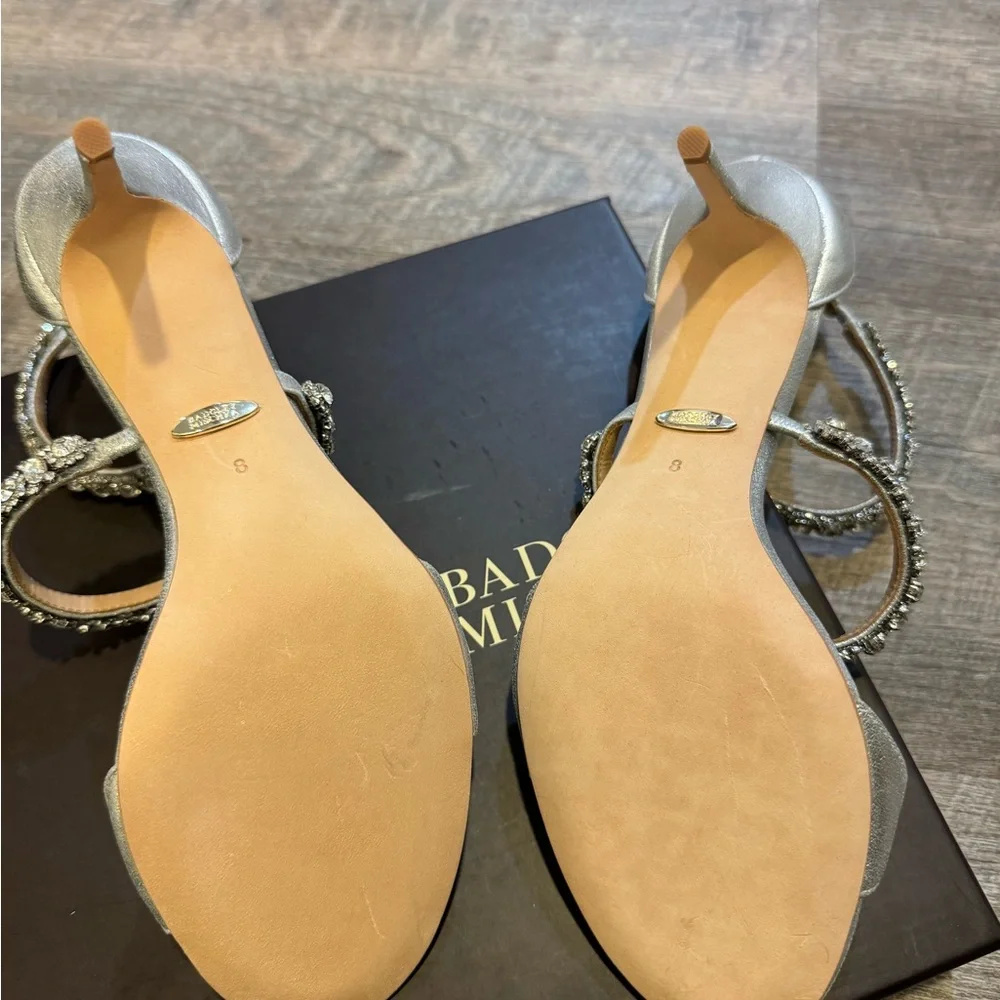 SOLD - Picture 5 of 6